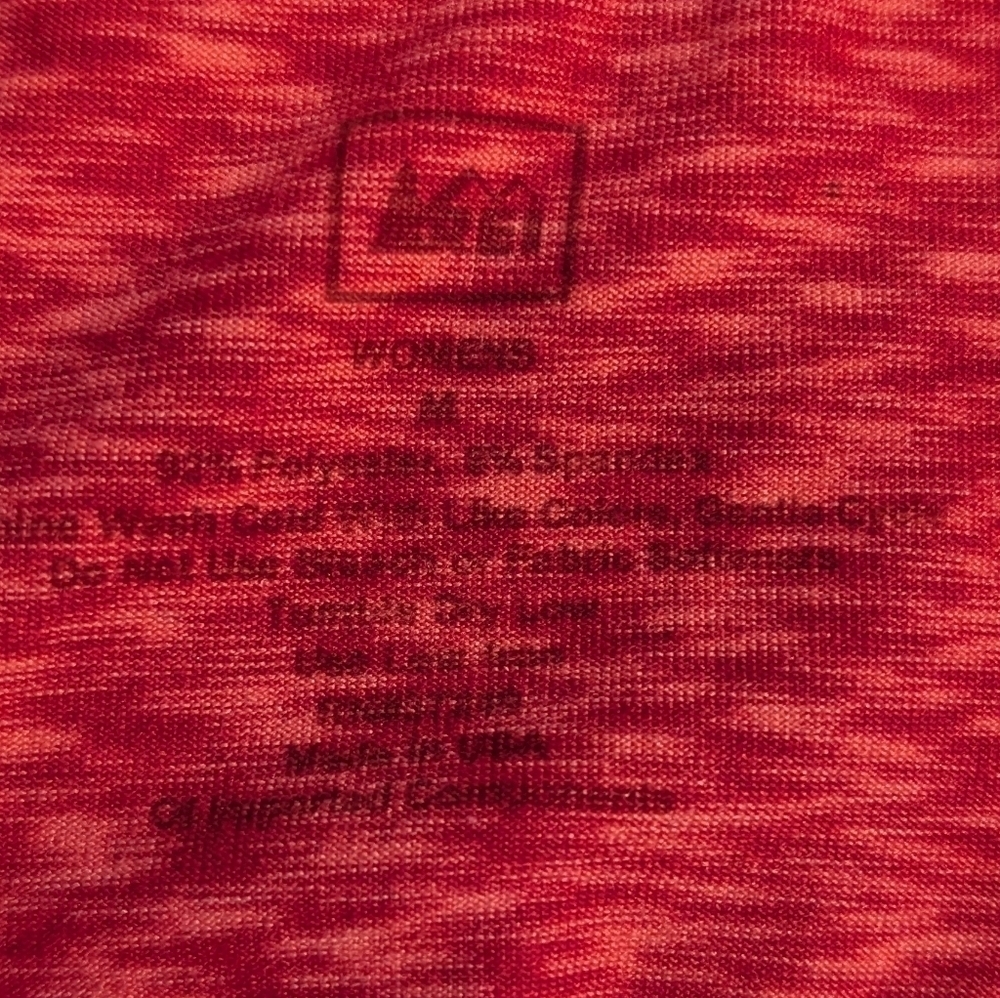 REI athletic, size M - Picture 6 of 6